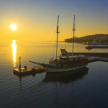 By The Sea Tkon, Pasman - 686 * Tkon