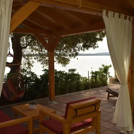 Apartamento By The Sea Tkon, Pasman - 686