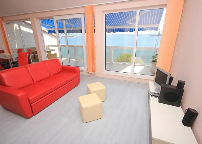 Apartment By The Sea Tkon, Pasman - 686 *