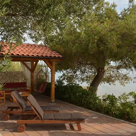 Apartamento By The Sea Tkon, Pasman - 686 Tkon