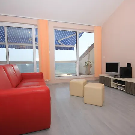 By The Sea Tkon, Pasman - 686 Tkon